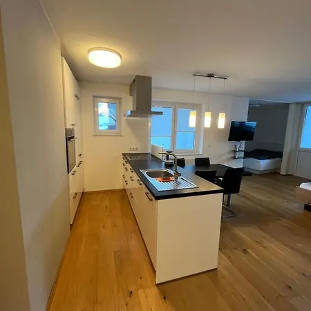Herzog Apartment *
